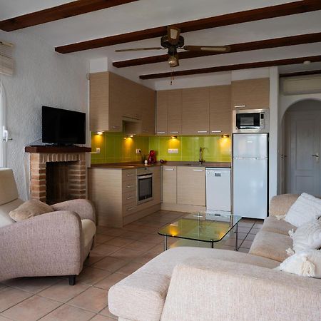 Beach & Mountain Retreat Los Almendros Muntanya la Sella Екстер'єр фото