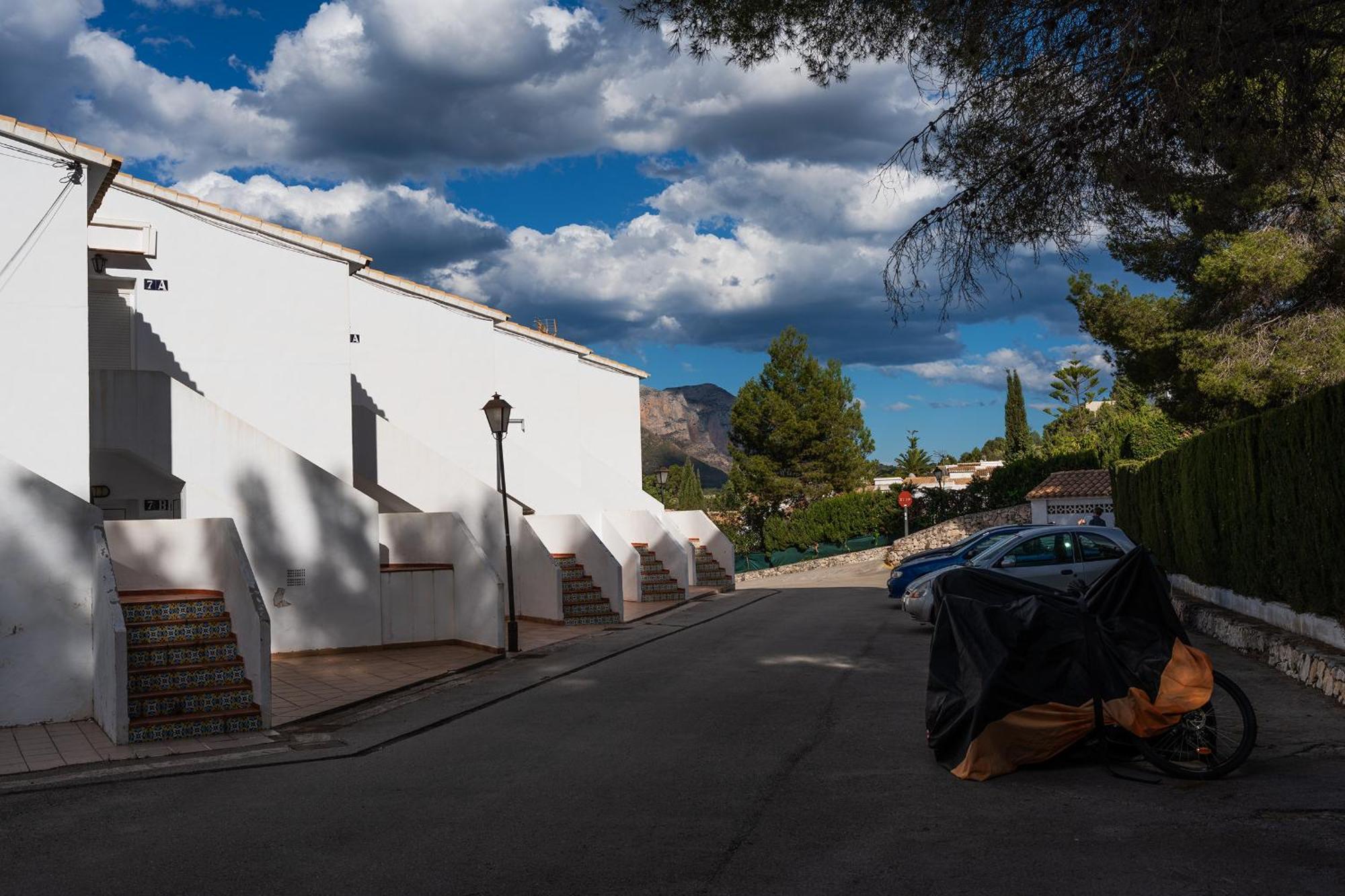 Beach & Mountain Retreat Los Almendros Muntanya la Sella Екстер'єр фото