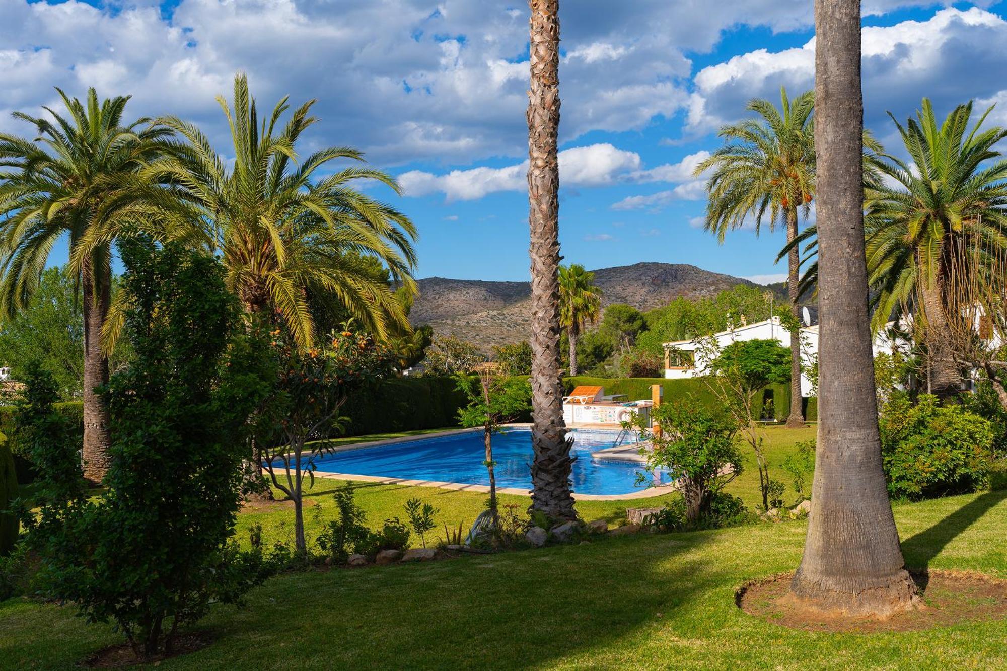 Beach & Mountain Retreat Los Almendros Muntanya la Sella Екстер'єр фото